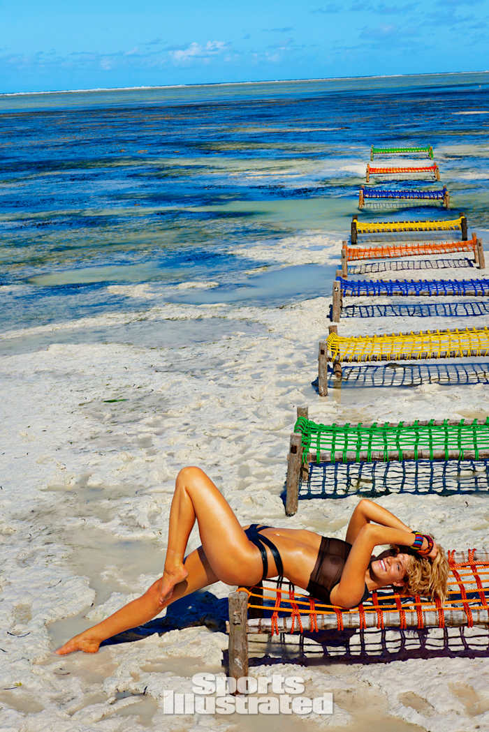 Erin Heatherton 2016 web X159762_TK4_02678-rawWMFinal1920.jpg